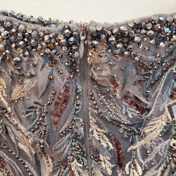 Size 6 gray short & off shoulder dress - Picture 7 of 9